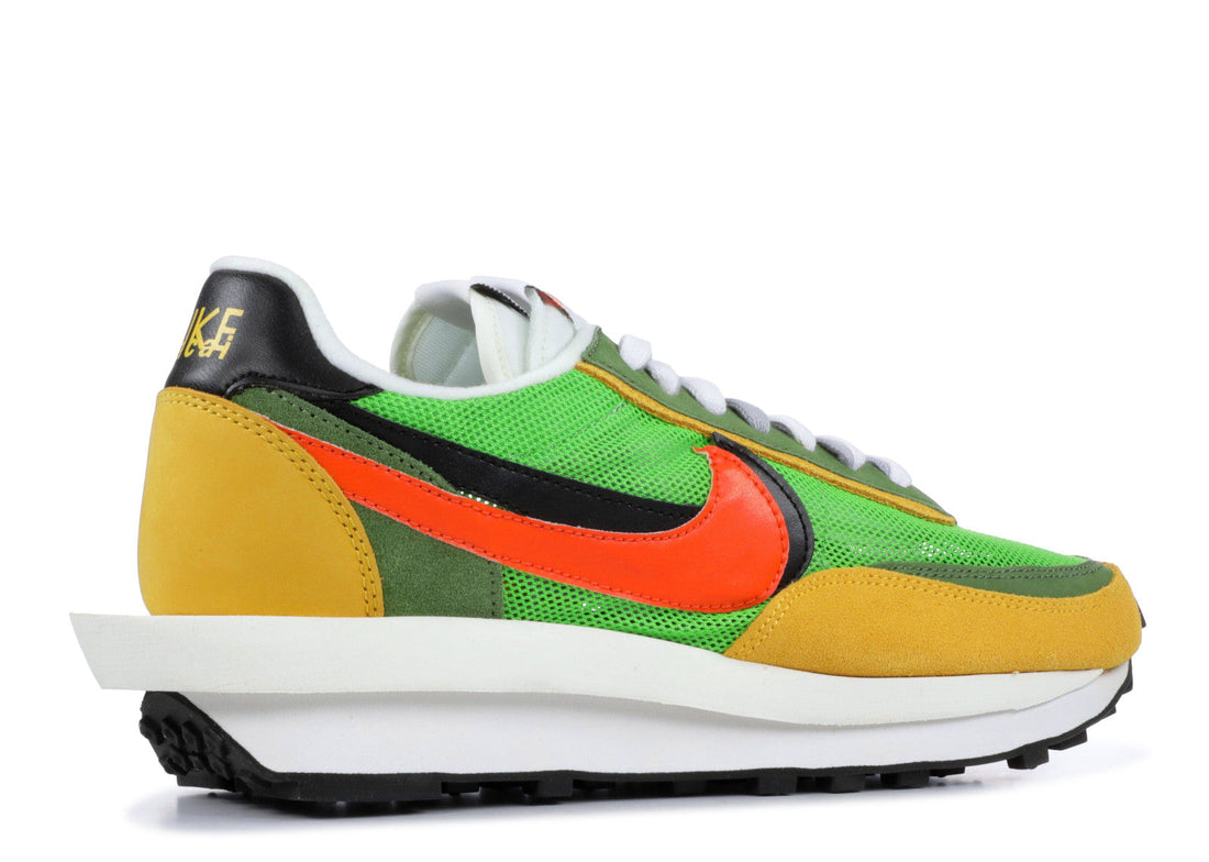 Sacai x Nike LD Waffle "Daybreak Green"