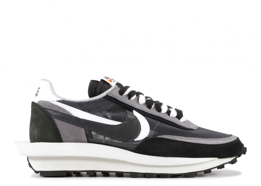 Sacai x Nike LD Waffle "Black"