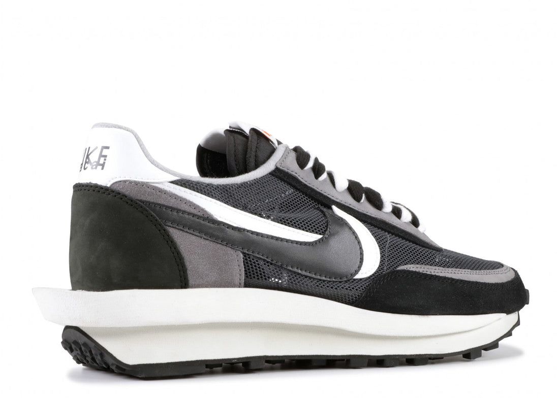 Sacai x Nike LD Waffle "Black"