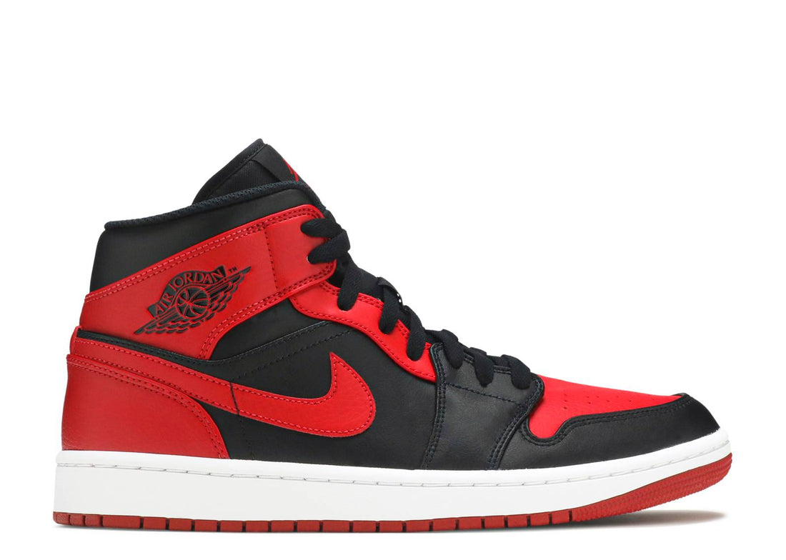 Air Jordan 1 Mid "Banned Bred"