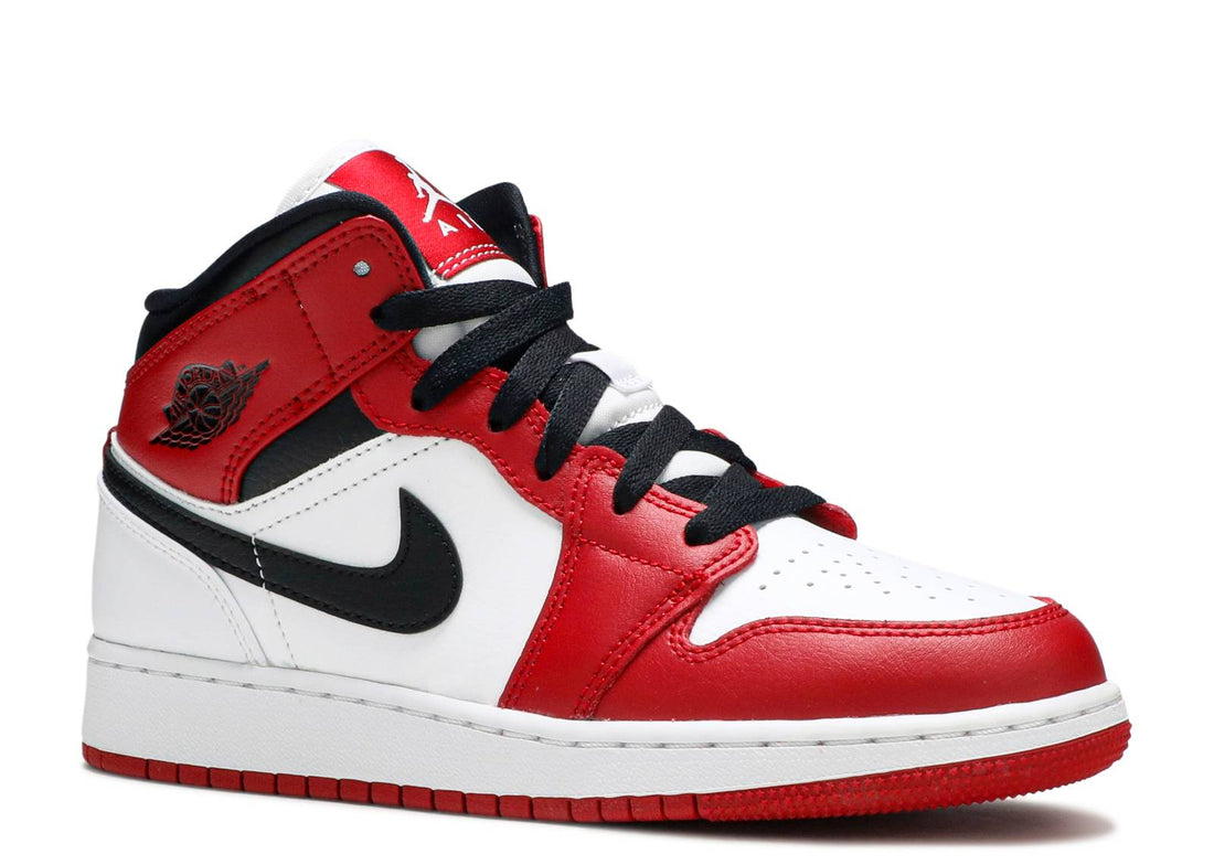 Air Jordan 1 Mid GS "Chicago 2020"