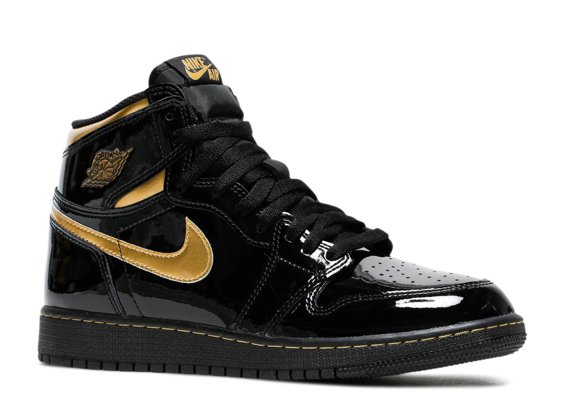 Air Jordan 1 Retro High OG "Black Metallic Gold"