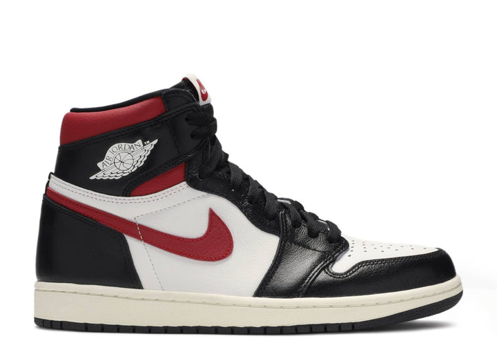 Air Jordan 1 Retro High OG "Black/Gym Red"