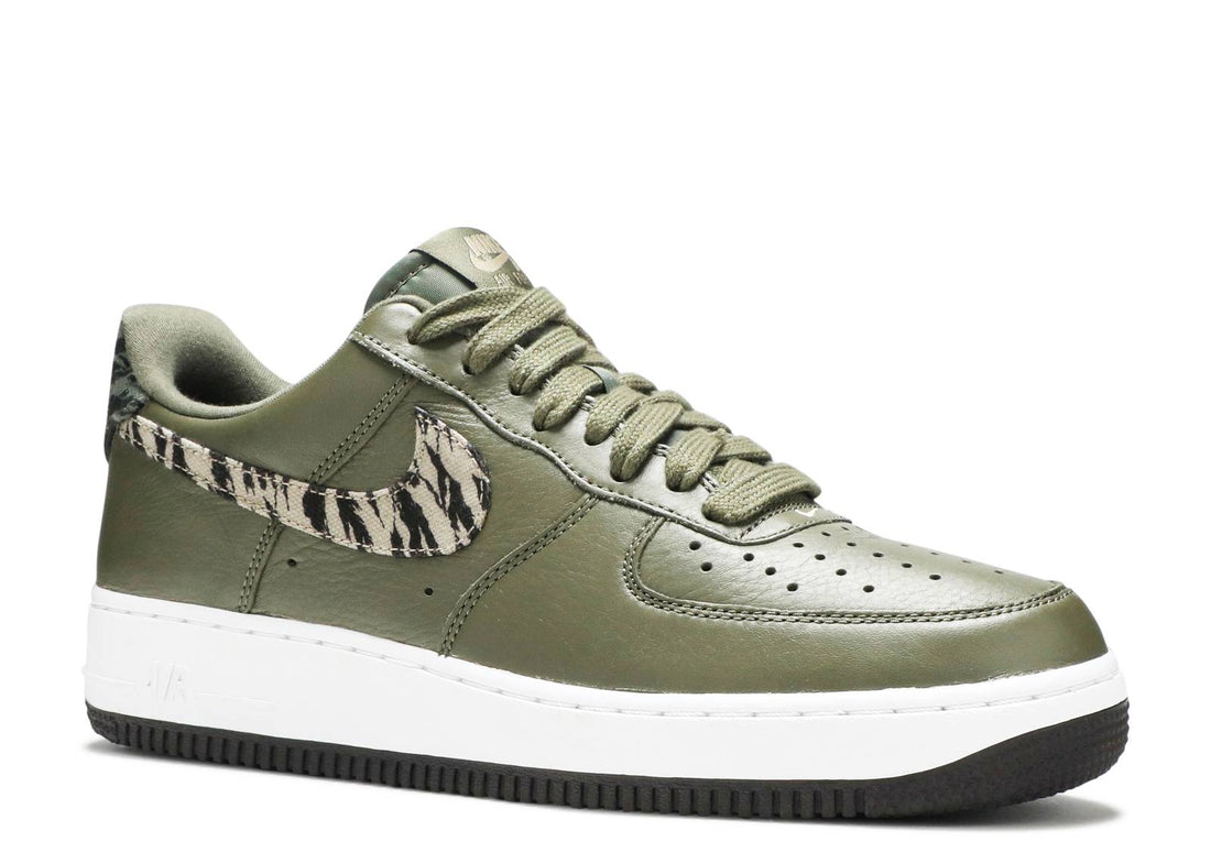 Nike Air Force 1 AOP PRM "Medium Olive/Khaki"