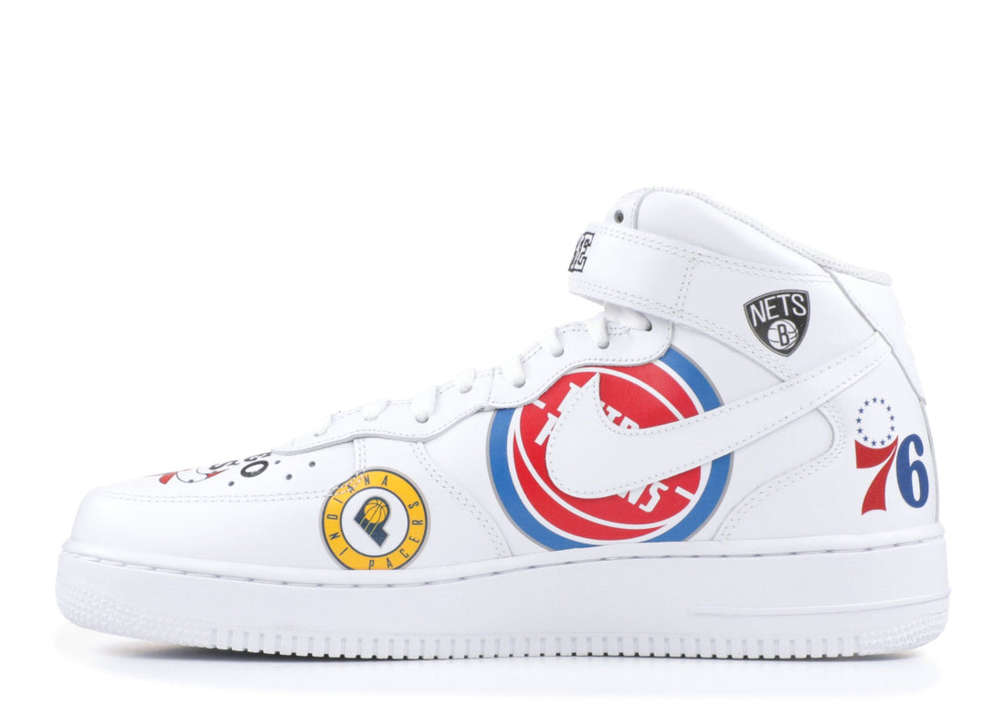 Supreme x NBA x Nike Air Force 1 Mid "White"