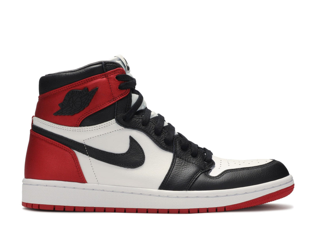 Air Jordan 1 Retro High OG WMNS "Satin Black Toe"