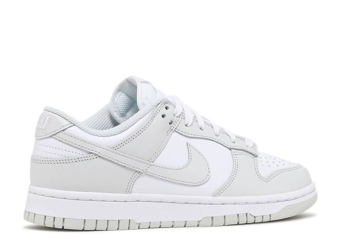 Nike Dunk Low WMNS "Photon Dust"