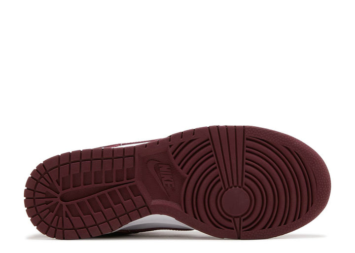 Nike Dunk Low WMNS "Dark Beetroot"