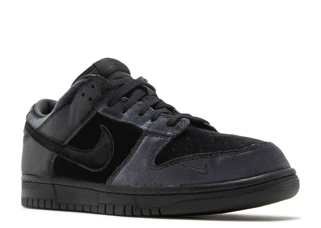 Dover Street Market x Nike Dunk Low "Black Velvet"