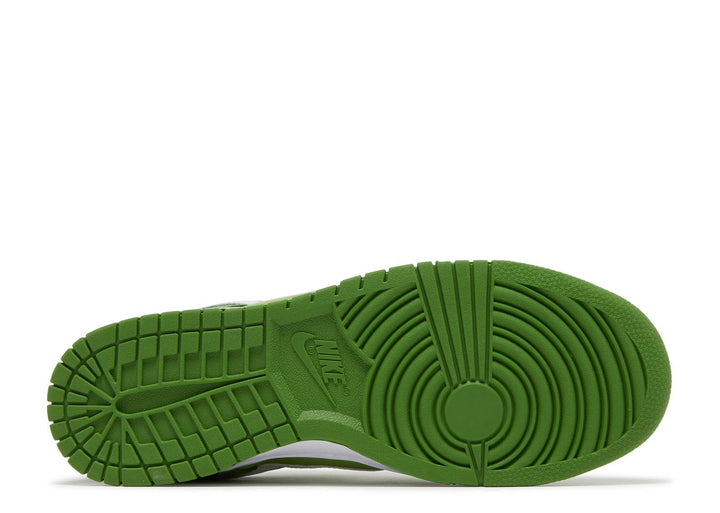 Nike Dunk Low "Chlorophyll"