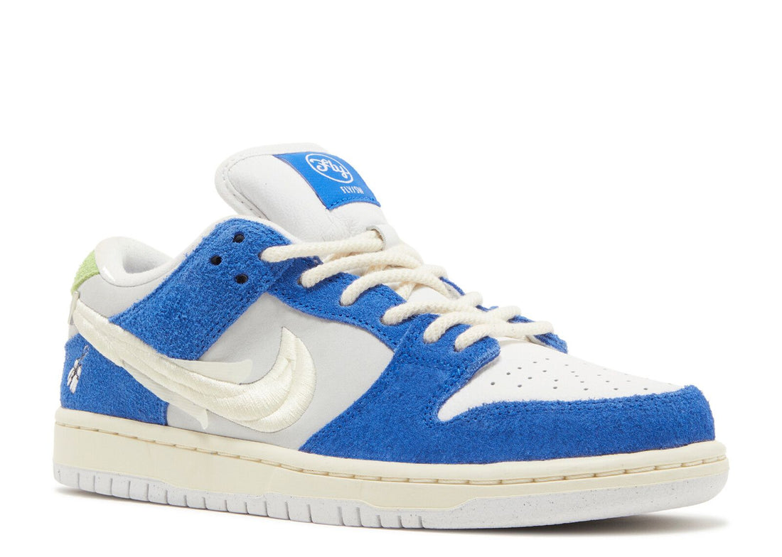 Fly Streetwear x Nike SB Dunk Low Pro QS "Gardenia"