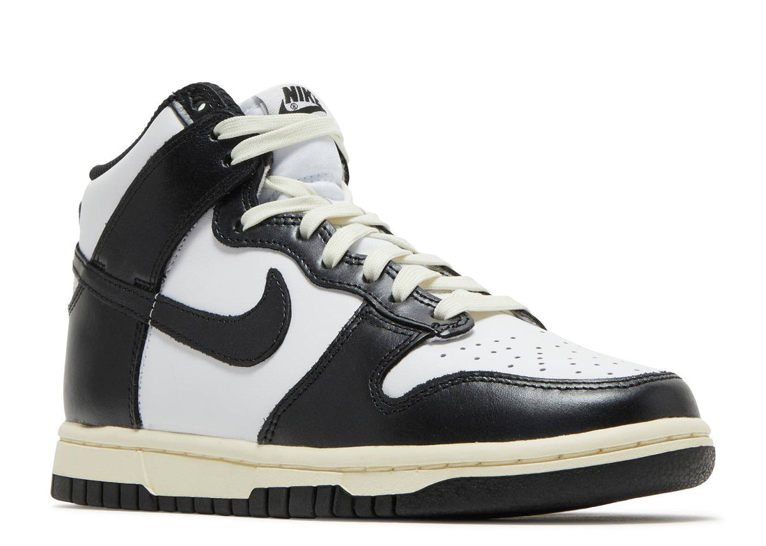 Nike Dunk High WMNS "Vintage Black"