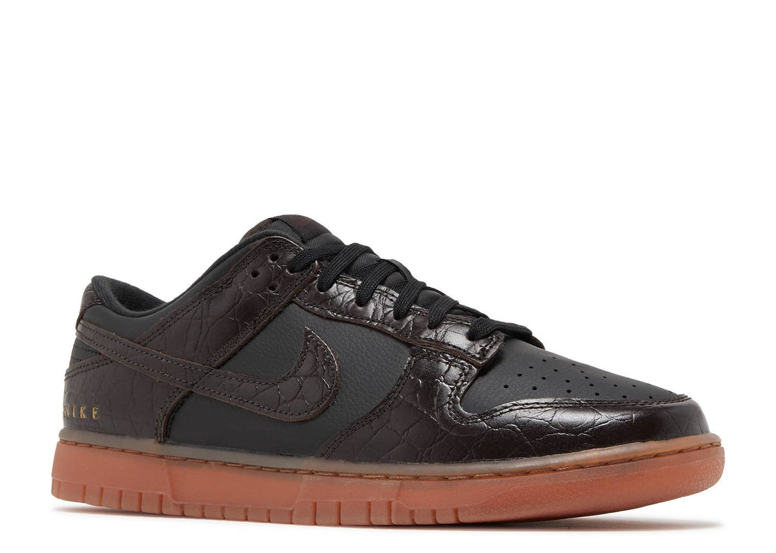 Nike Dunk Low SE "Velvet Brown/Black"