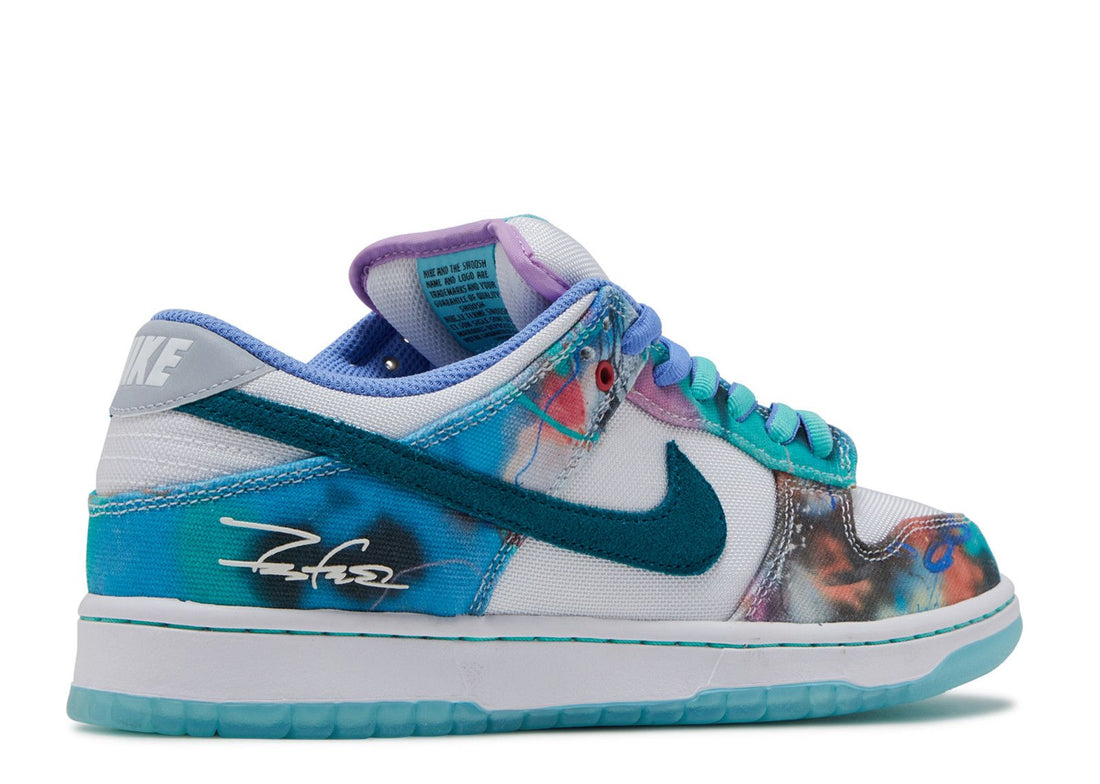 Futura Laboratories x Nike SB Dunk Low "Bleached Aqua"