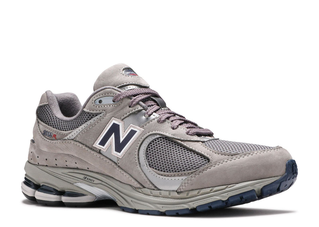 New Balance 2002R "Light Grey"