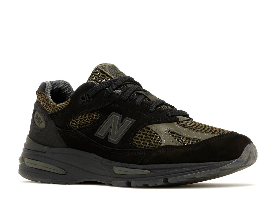 Stone Island x New Balance 991v2 Made in England "Black"